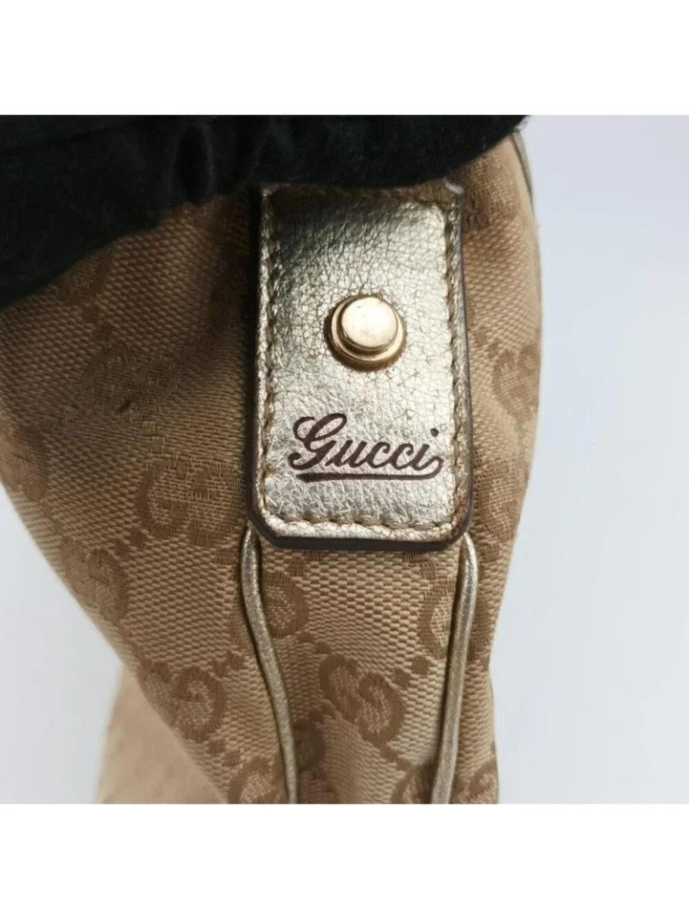 Gucci GG Pattern Beige Gold Canvas Leather Messenger Bag - Picture 12 of 16